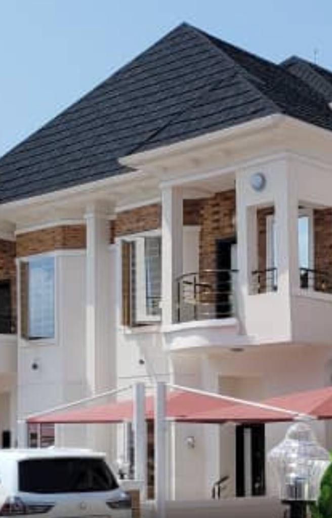 HOME5D EXECUTIVE SUITES HOME - 5D EXECUTIVE SUITES